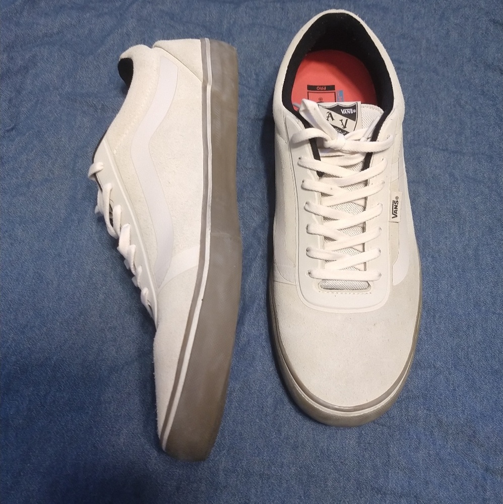 Vans AV beige suede sneakers